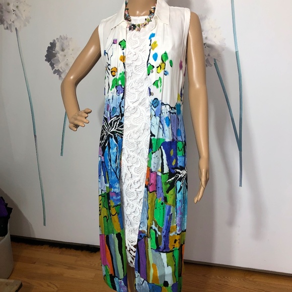 Long dress with belt - Picture 1 of 13